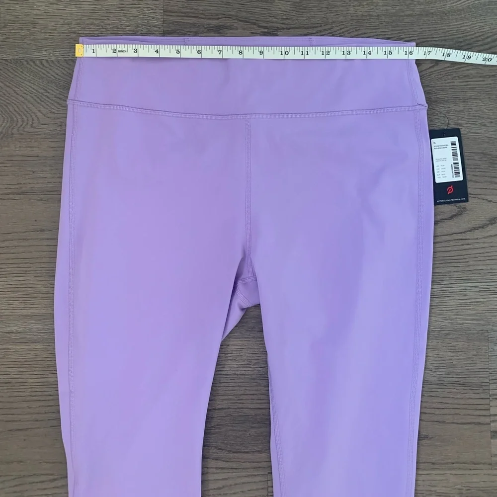 Peloton‎ Essential Mid-Rise Capri - Size XL - Purple - NWT - Picture 8 of 12
